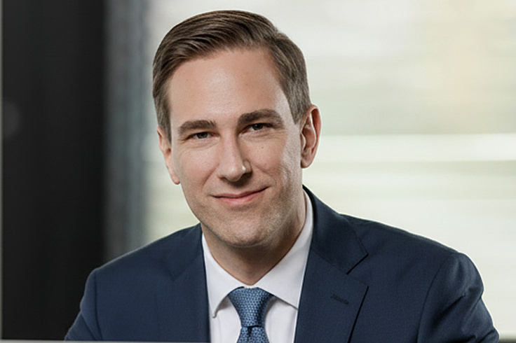 Dr. Thomas Bunz