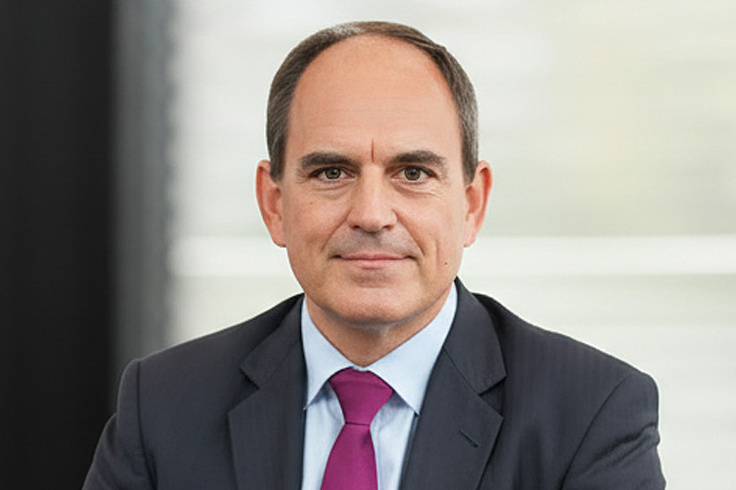Dr. Ivo du Mont, LL.M.