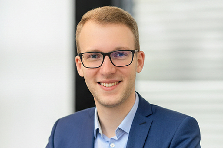 Dr. Oliver Pieper